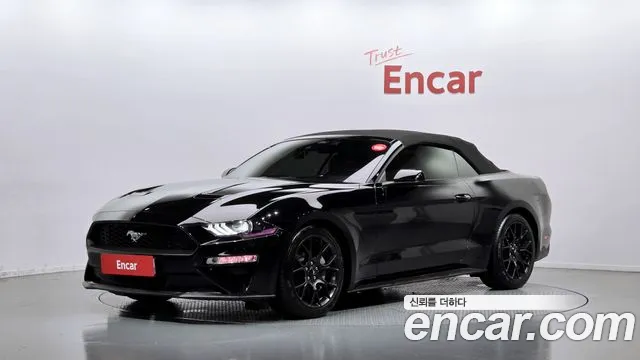 Ford Mustang 2021 — photo 1