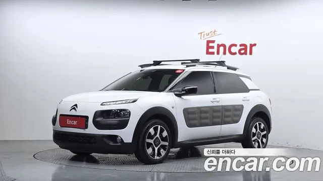 Citroën / DS C4 CACTUS 2017 — photo 1