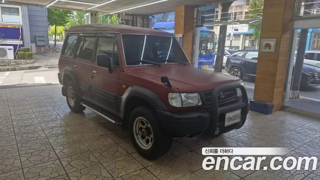 Hyundai Galloper 1999 — photo 1