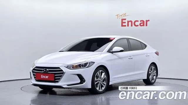 Hyundai AVANTE 2018 — photo 1