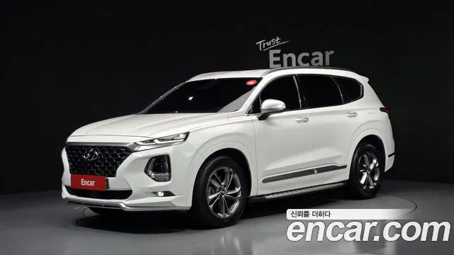 Hyundai Santafe 2019 — photo 1