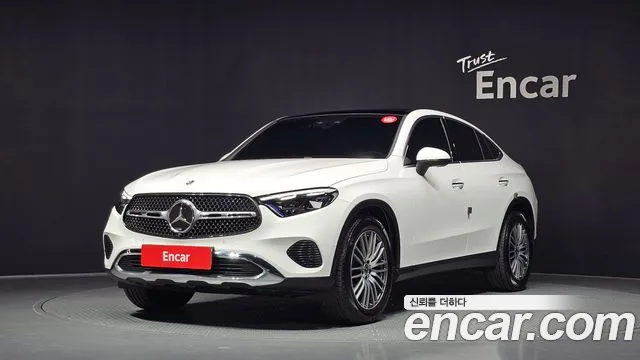 Mercedes-Benz GLC-Class 2026 — photo 1