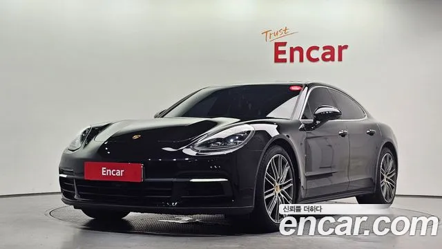 Porsche Panamera 2020 — photo 1