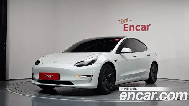 Tesla Model 3 2021 — photo 1