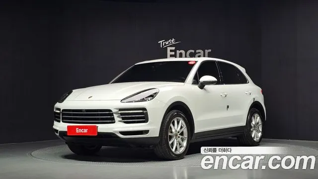 Porsche Cayenne 2020 — photo 1