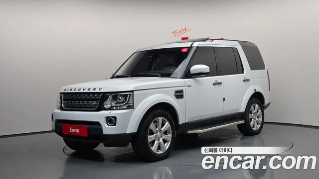 Land Rover Discovery 2015 — photo 1