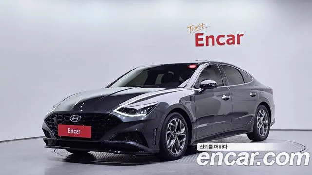 Hyundai Sonata 2022 — photo 1