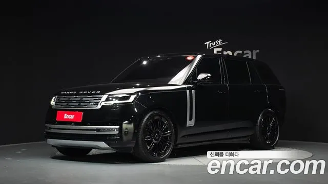Land Rover Range Rover 2023 — photo 1