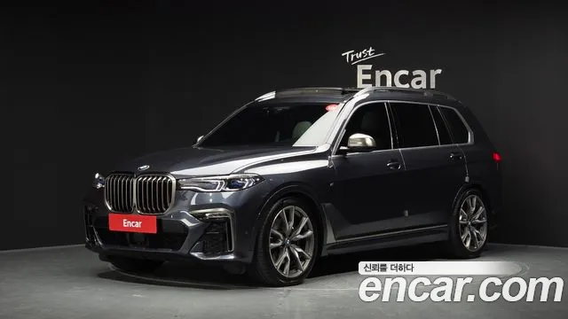 BMW X7 2021 — photo 1