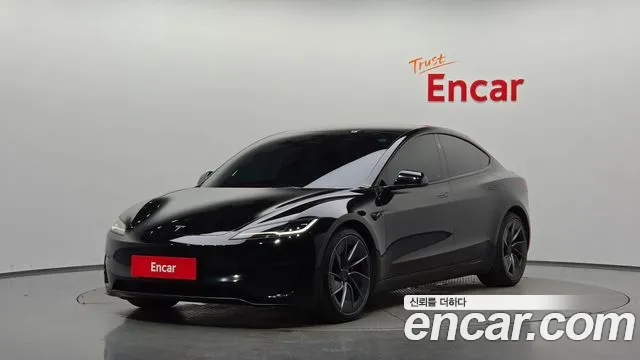 Tesla Model 3 2024 — photo 1