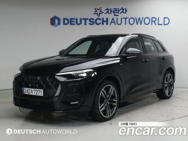 Audi Q5 2025 — photo 1