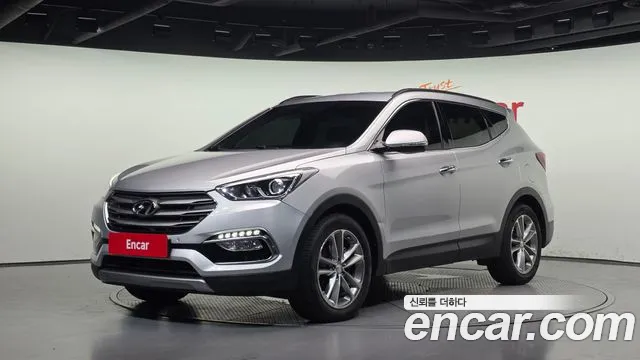 Hyundai Santafe 2016 — photo 1