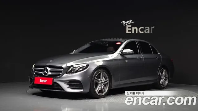 Mercedes-Benz E-Class 2018 — photo 1