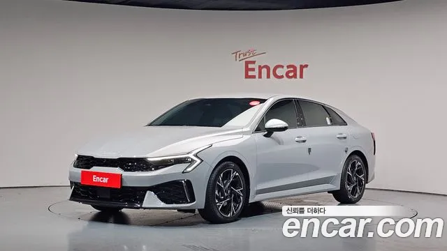 Kia K5 2025 — photo 1