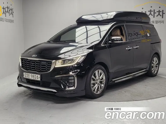 Kia Canival 2019 — photo 1