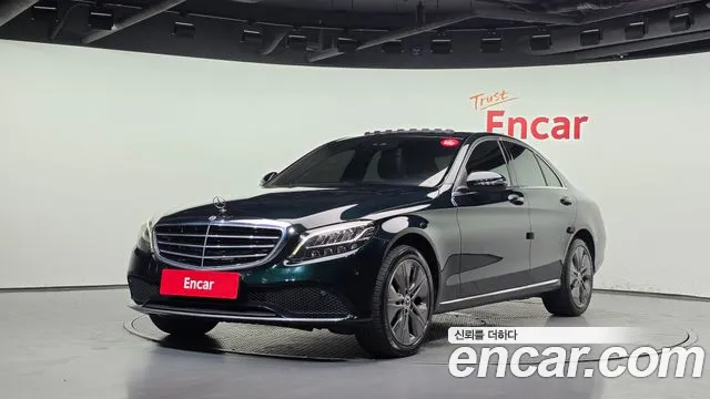 Mercedes-Benz C-Class 2019 — photo 1