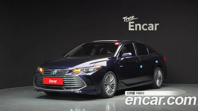 Toyota Avalon 2021 — photo 1