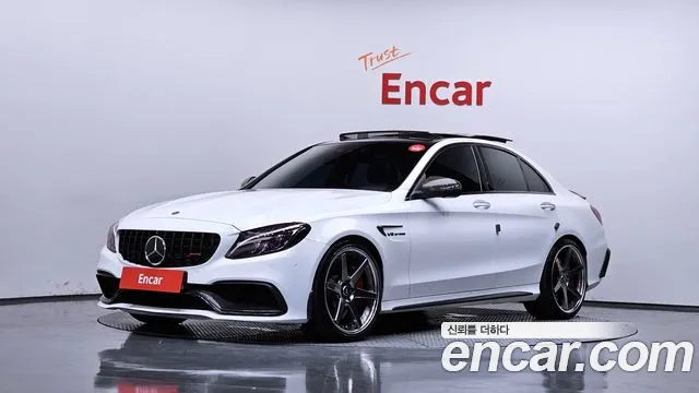 Mercedes-Benz C-Class 2017 — photo 1