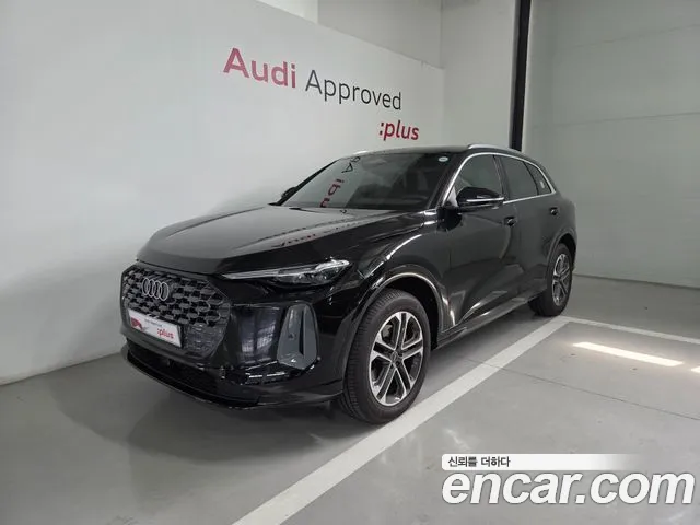 Audi Q5 2025 — photo 1