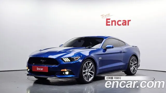 Ford Mustang 2017 — photo 1