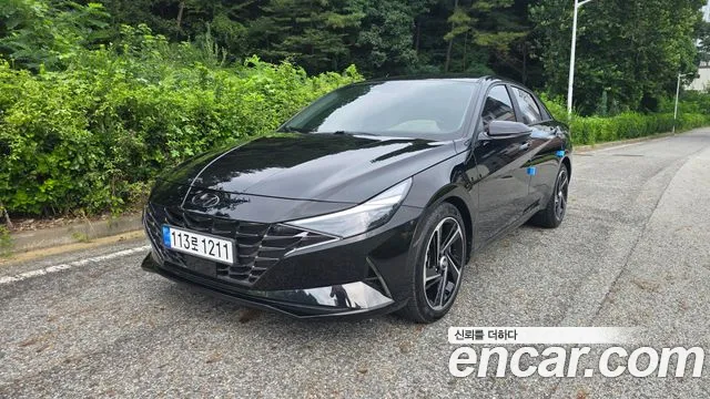 Hyundai AVANTE 2021 — photo 1