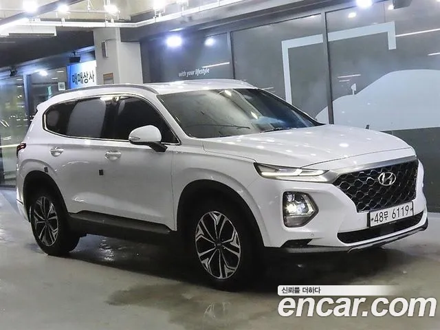 Hyundai Santafe 2019 — photo 1
