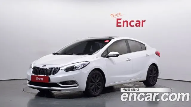 Kia K3 2015 — photo 1