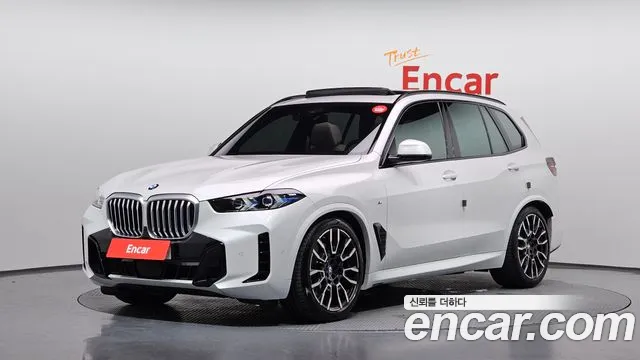 BMW X5 2025 — photo 1