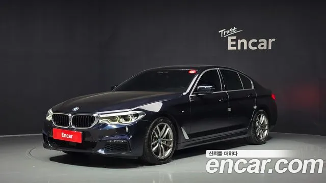 BMW 5-Series 2020 — photo 1