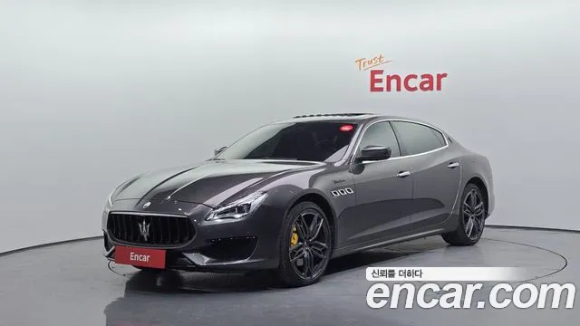 Maserati Quattroporte 2022 — photo 1