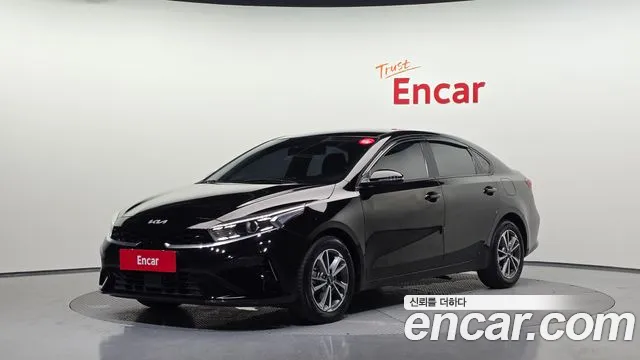 Kia K3 2023 — photo 1