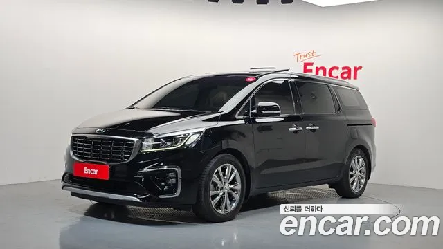 Kia Canival 2019 — photo 1