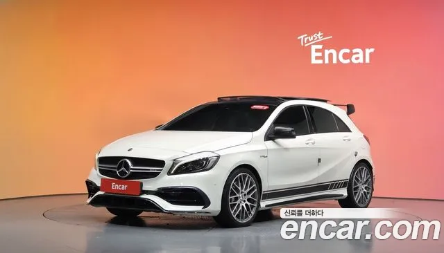 Mercedes-Benz A-Class 2018 — photo 1