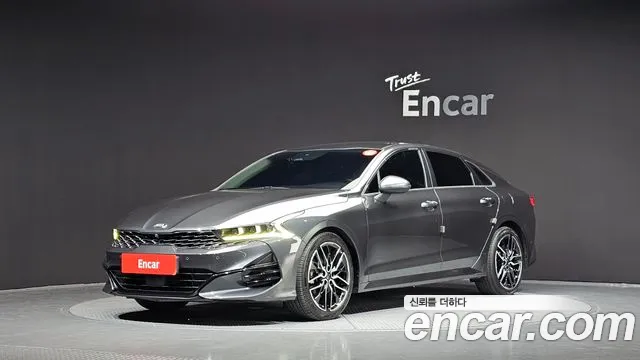 Kia K5 2021 — photo 1