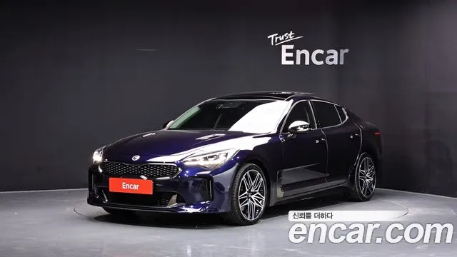 Kia Stinger 2021 — photo 1