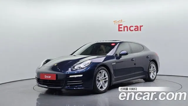 Porsche Panamera 2015 — photo 1