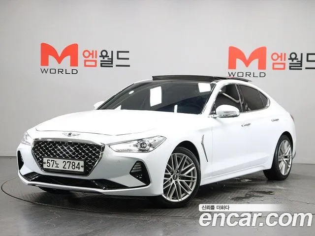 Genesis G70 2019 — photo 1