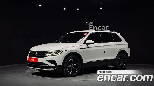 Volkswagen Tiguan 2022 — photo 1