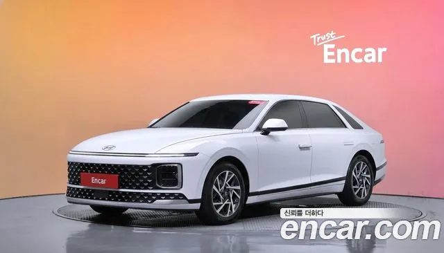 Hyundai Grandeur 2023 — photo 1