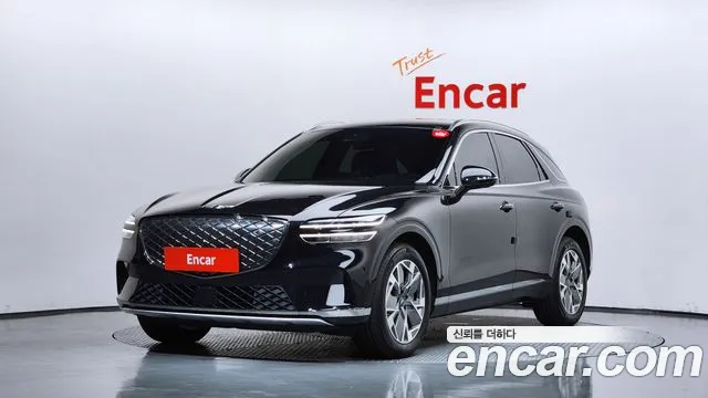 Genesis GV70 2022 — photo 1
