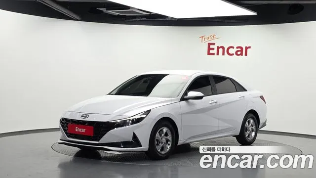 Hyundai AVANTE 2021 — photo 1