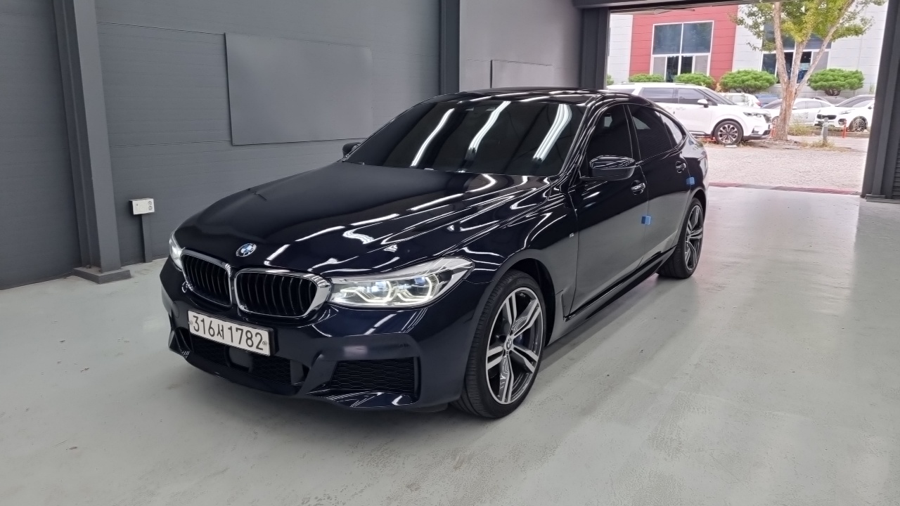 BMW Gran Turismo 2018 — photo 1