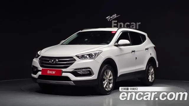 Hyundai Santafe 2016 — photo 1
