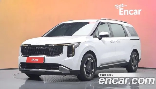 Kia Canival 2024 — photo 1