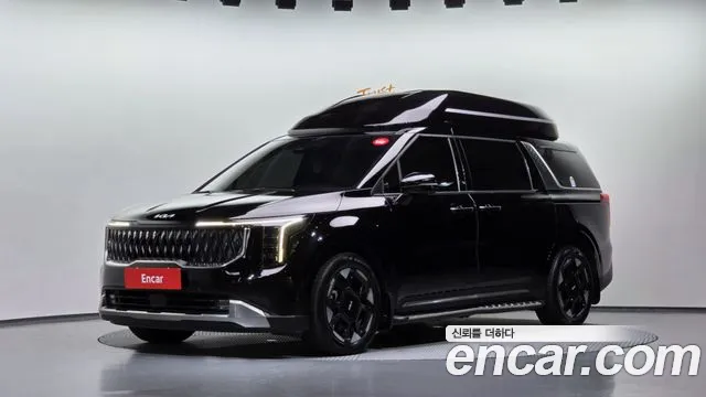 Kia Canival 2025 — photo 1
