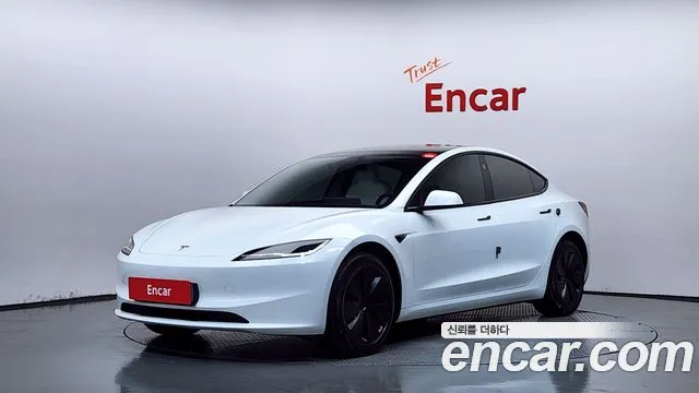 Tesla Model 3 2024 — photo 1