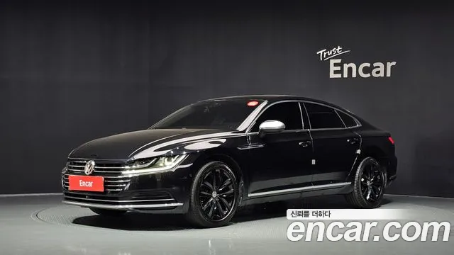 Volkswagen Arteon 2019 — photo 1