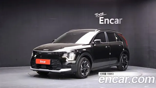 Kia Niro 2024 — photo 1