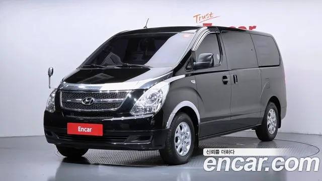Hyundai Starex 2015 — photo 1