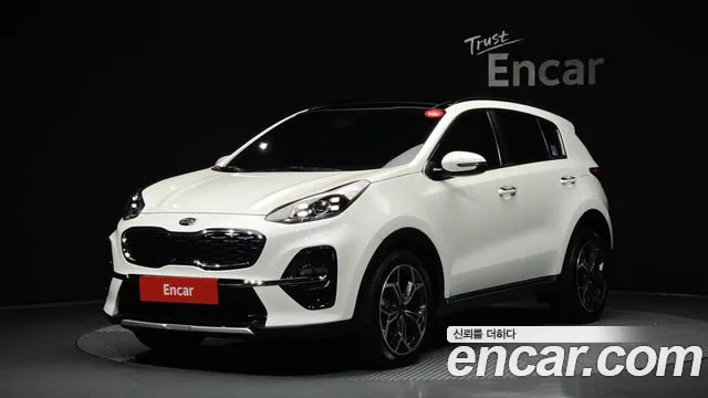 Kia Sportage 2021 — photo 1
